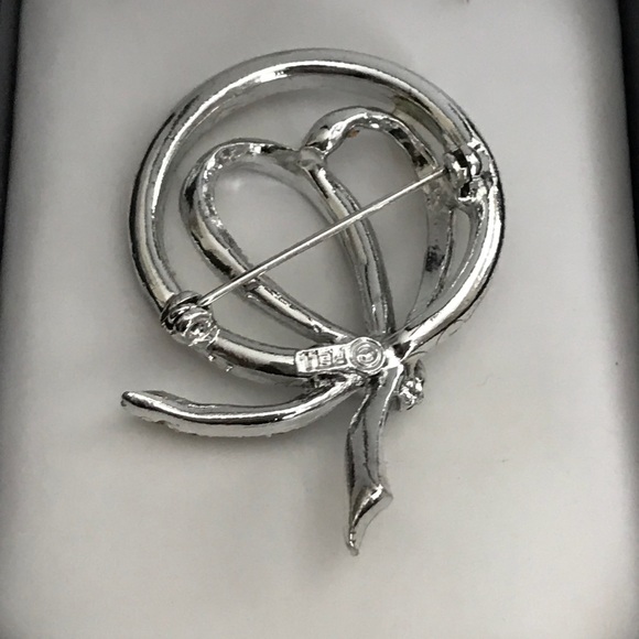 Pell Rhinestone Brooch - Picture 5 of 9